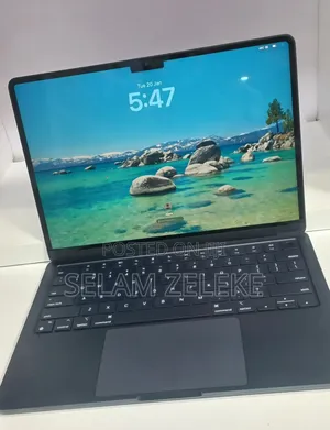 New Laptop Apple MacBook Air 2022 M2 8GB Apple M2 SSD 256GB