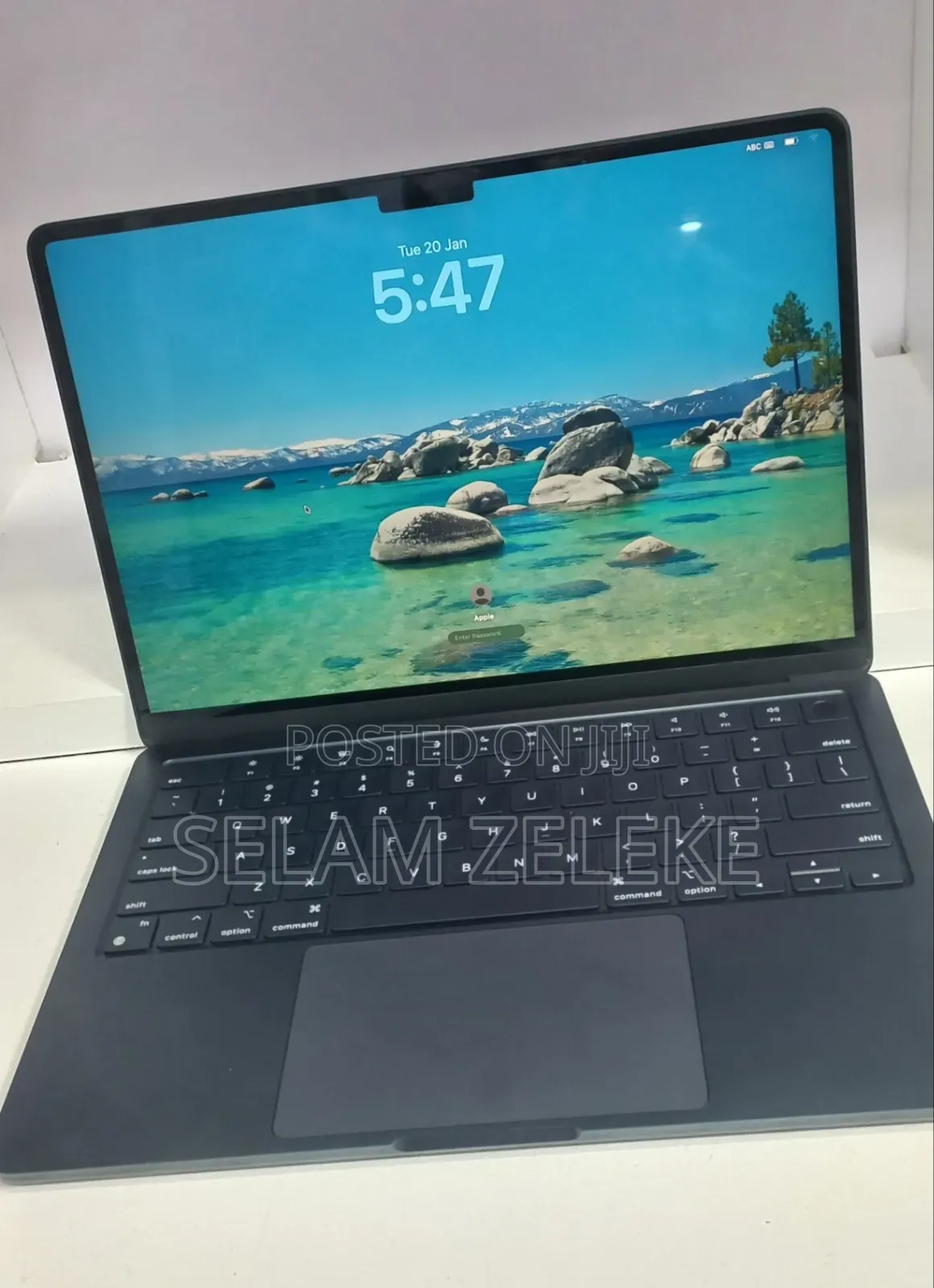 New Laptop Apple MacBook Air 2022 M2 8GB Apple M2 SSD 256GB