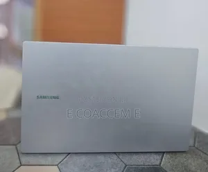 New Laptop Samsung Galaxy Book4 8GB Intel Core 5 SSD 512GB