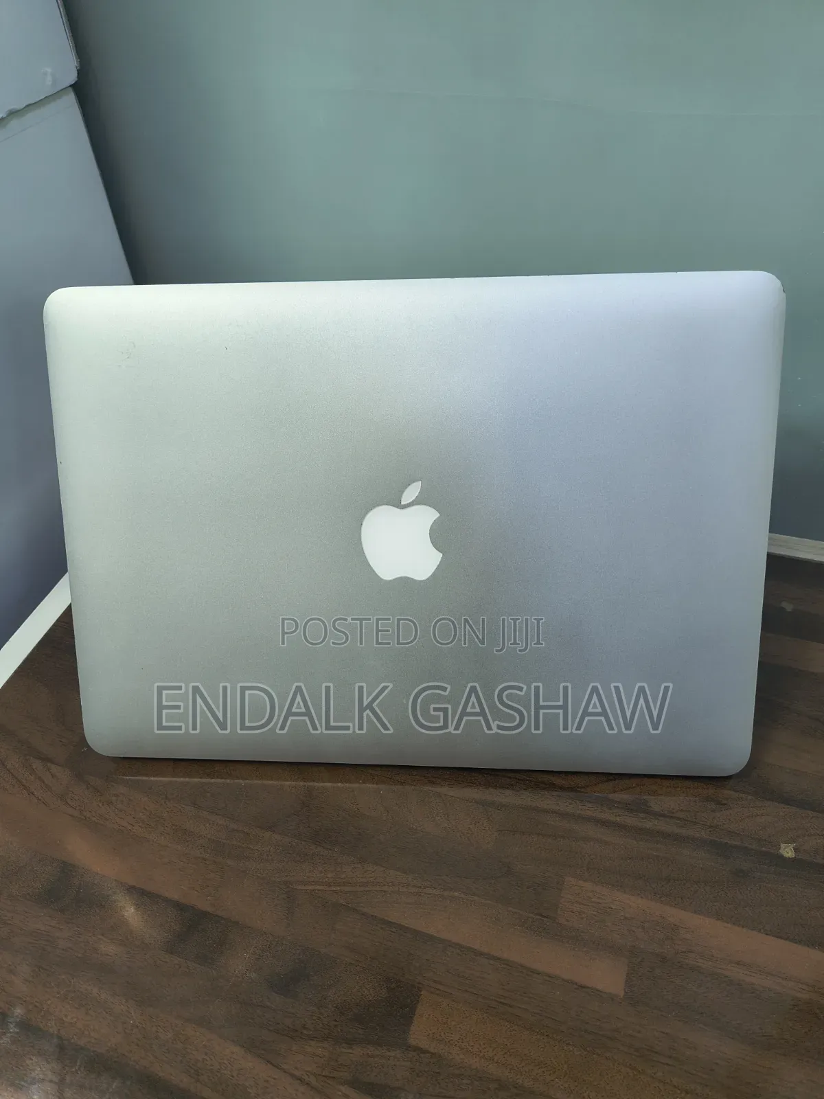 New Laptop Apple MacBook Air 2017 8GB Intel Core i5 SSD 256GB