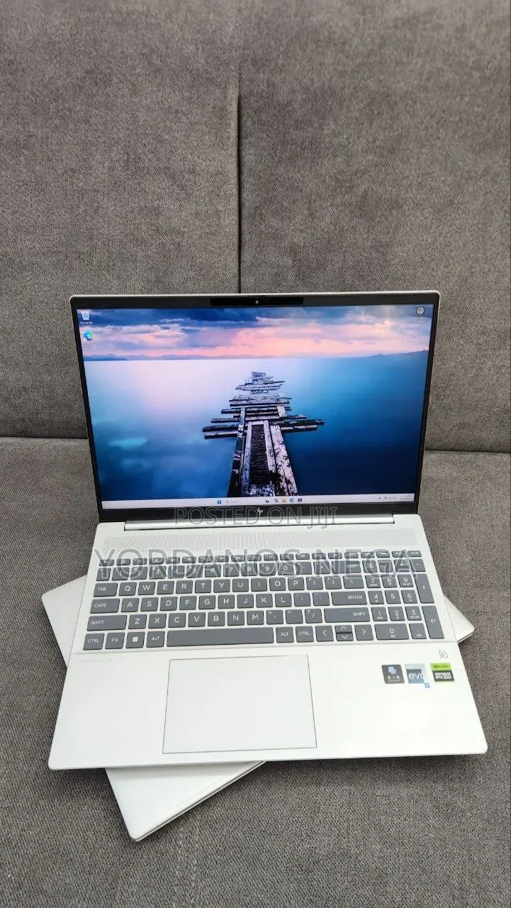 New Laptop HP Pavilion 15 16GB Intel Core i7 SSD 1T