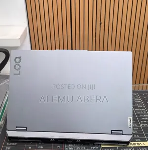 New Laptop Lenovo LOQ 15AHP10 8GB Intel Core i5 SSD 512GB