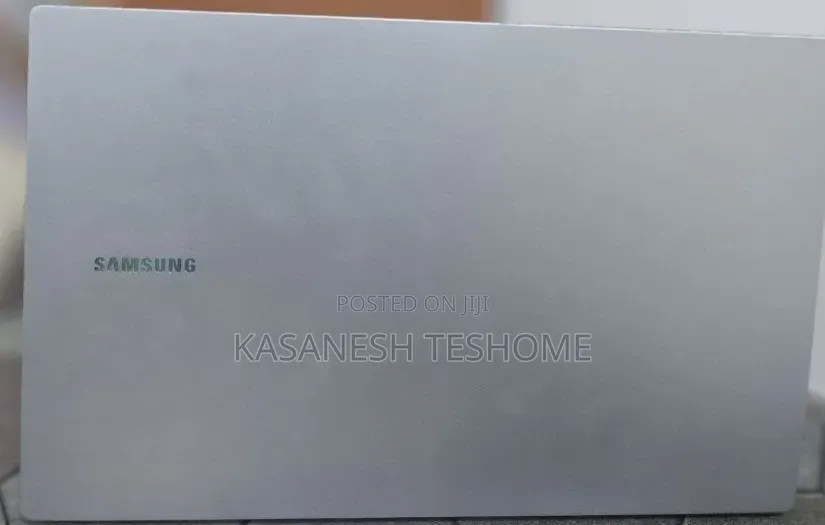 New Laptop Samsung Ativ 8GB Intel Core i5 SSD 512GB