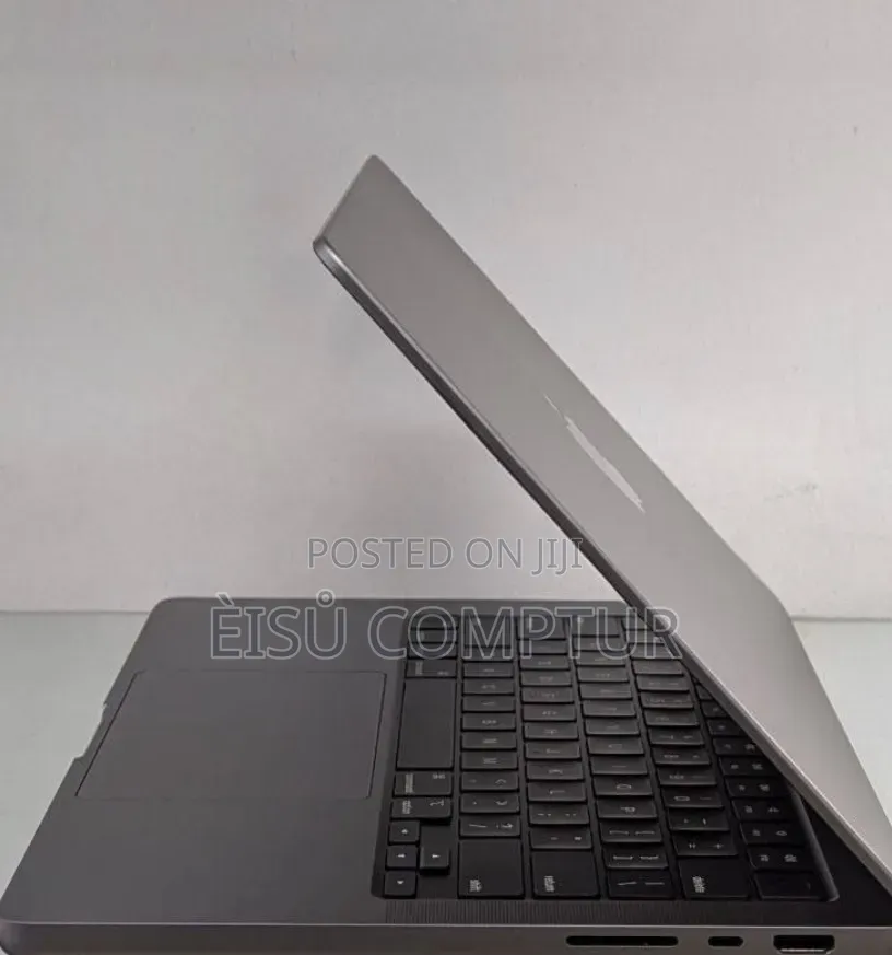 New Laptop Apple MacBook Pro 2021 M1 16GB Apple M1 SSD 512GB