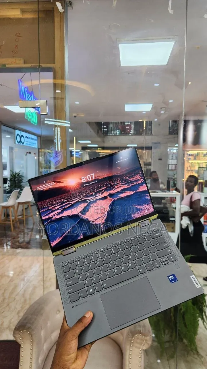 New Laptop Lenovo Yoga 7 15ITL5 16GB Intel Core Ultra 7 SSD 512GB