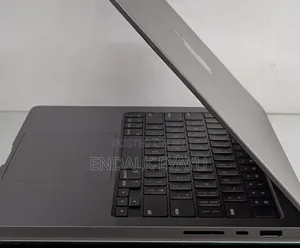 New Laptop Apple MacBook Pro 2021 M1 16GB Apple M1 Pro SSD 512GB