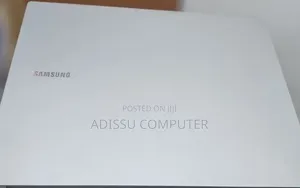New Laptop Samsung Galaxy Book4 8GB Intel Core 5 SSD 512GB