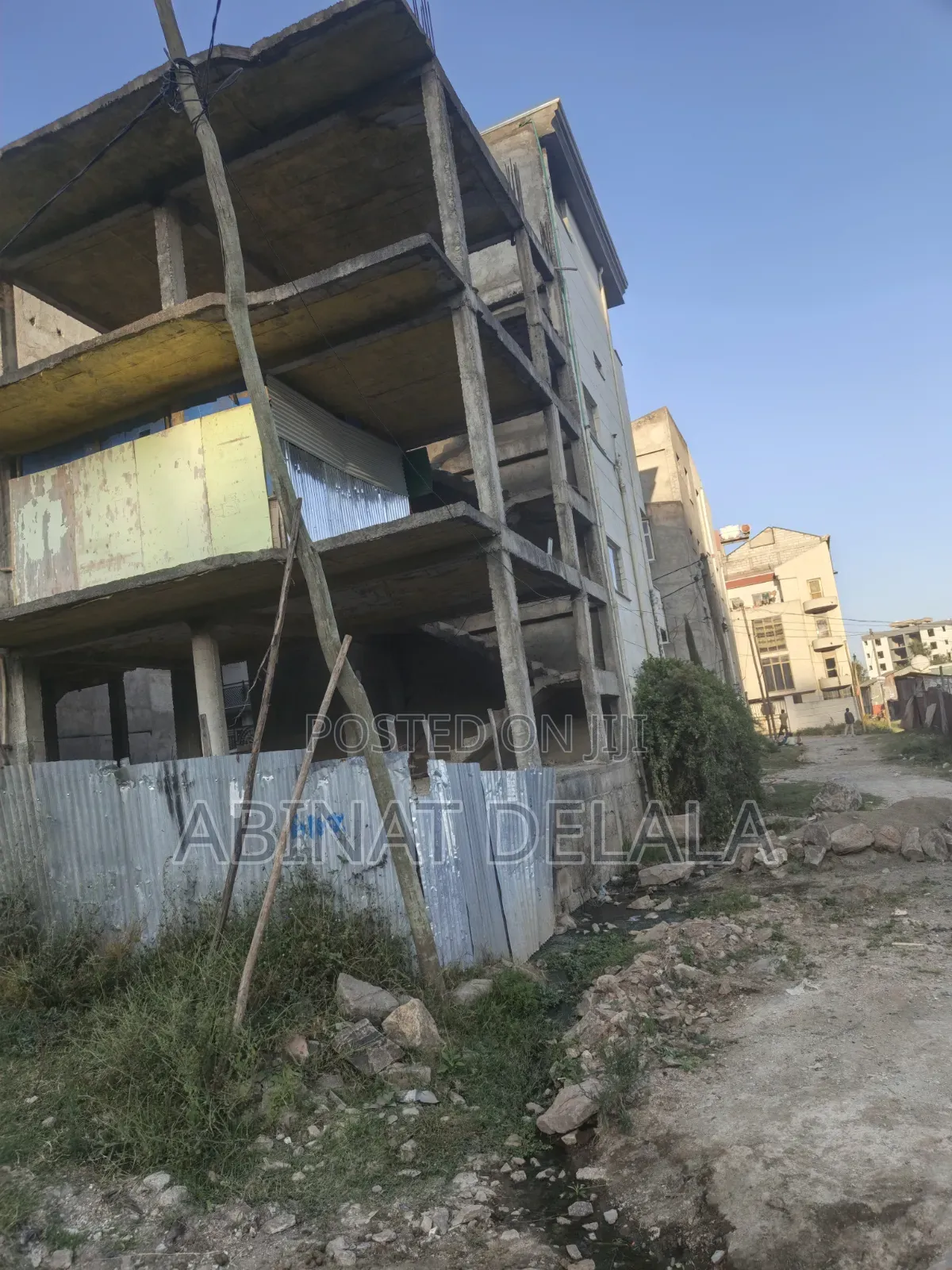 5bdrm House in Nifas Silk-Lafto for sale
