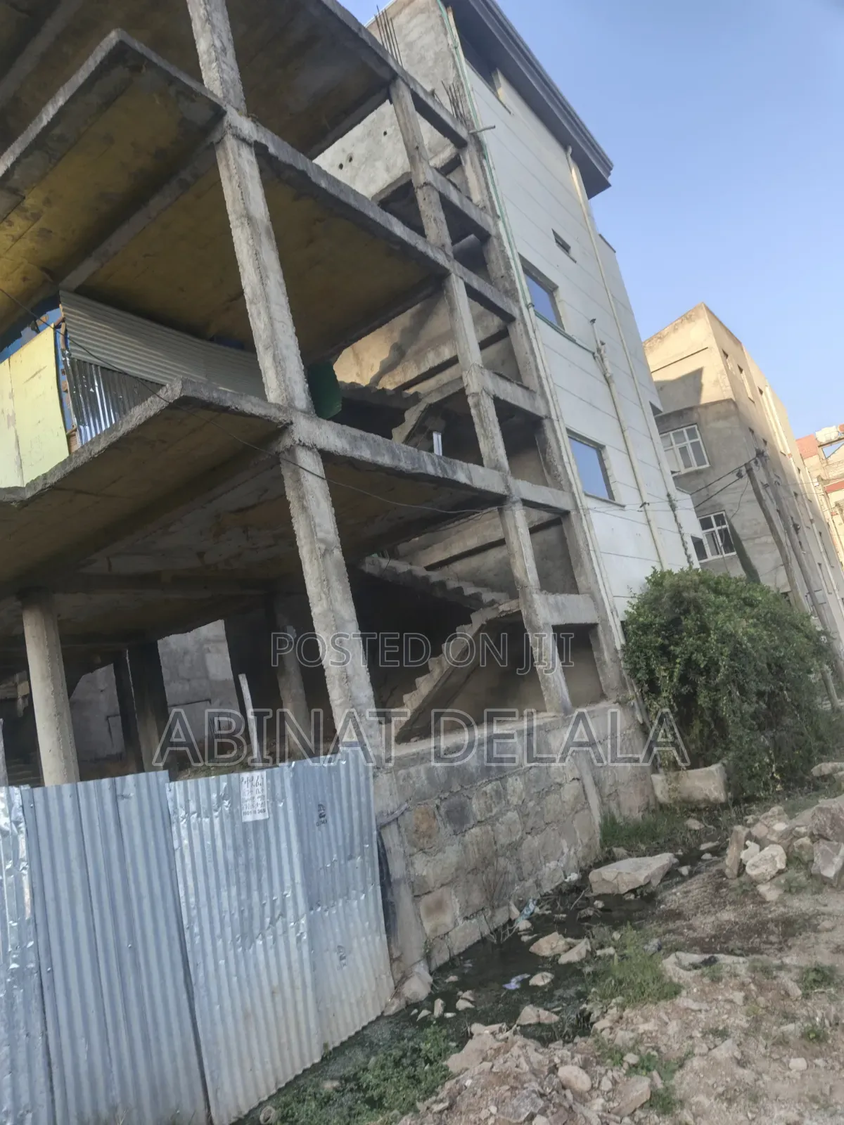 5bdrm House in Nifas Silk-Lafto for sale