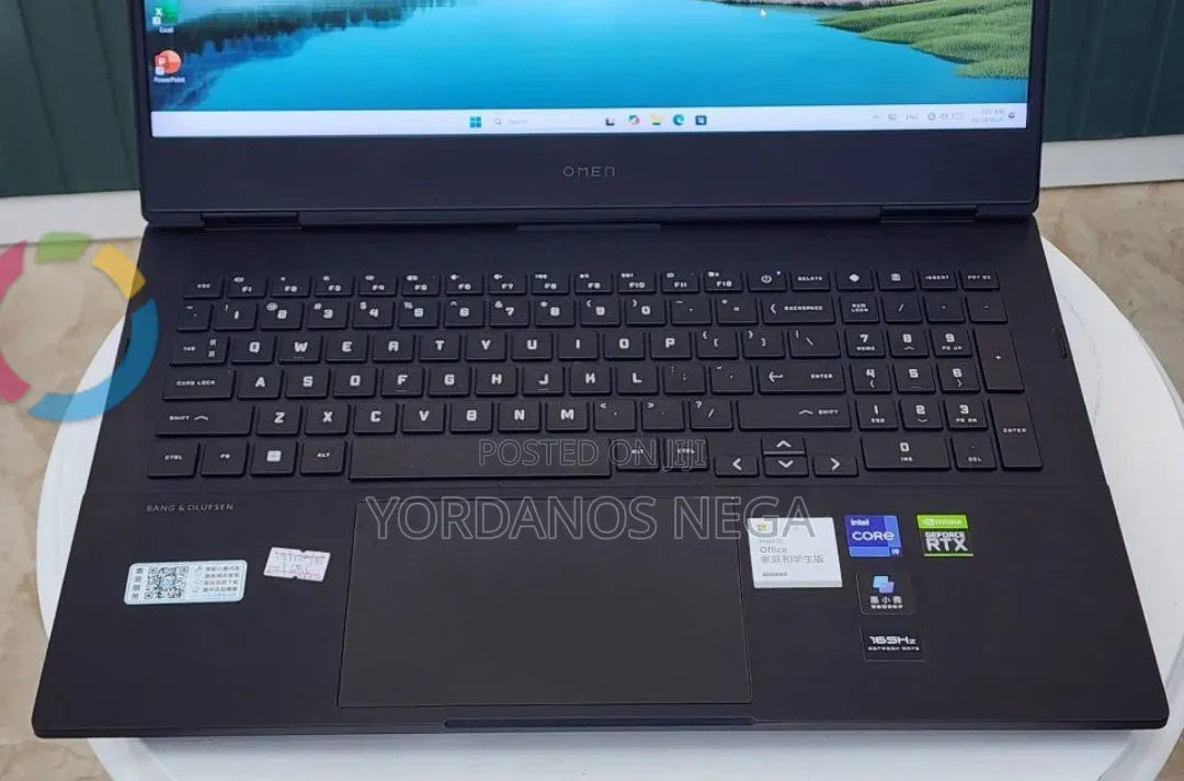 New Laptop HP Omen 16 16GB Intel Core i9 SSD 512GB