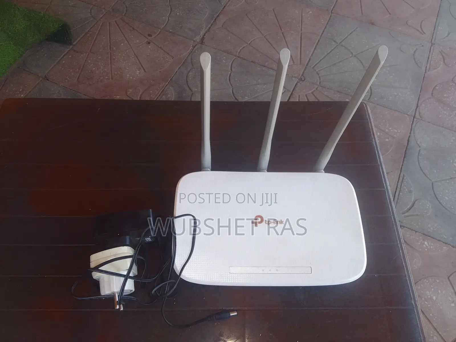 TP-Link RJ45 Router