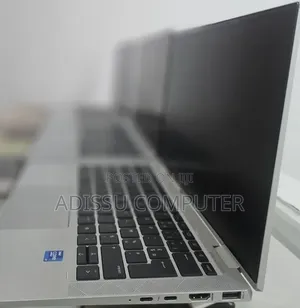 New Laptop HP EliteBook 1040 G8 16GB Intel Core i7 SSD 512GB