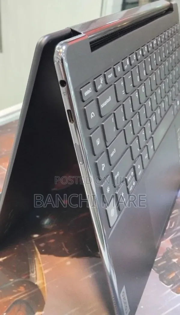 New Laptop Lenovo Yoga 9i 16GB Intel Core i7 SSD 1T