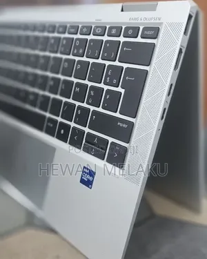 New Laptop HP EliteBook x360 1030 G8 16GB Intel Core i7 SSD 512GB