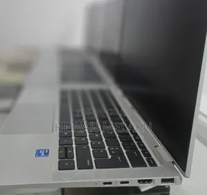 New Laptop HP EliteBook 1040 G8 16GB Intel Core i7 SSD 512GB