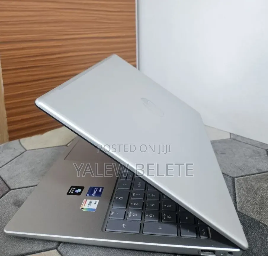 New Laptop HP Stream Notebook 16GB Intel Core i7 SSD 1T