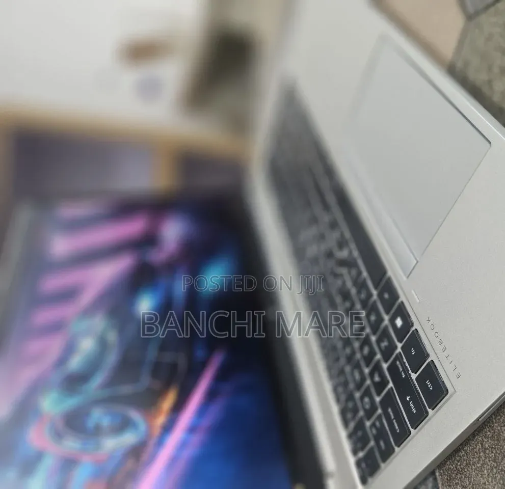 New Laptop HP EliteBook 840 G8 16GB Intel Core i7 SSD 512GB