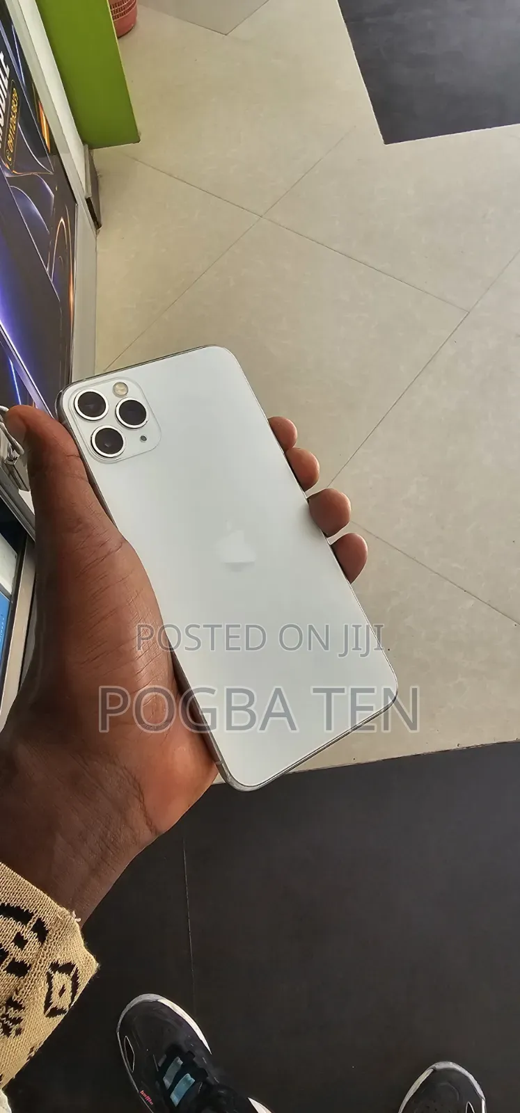 Apple iPhone 11 Pro Max 64 GB White