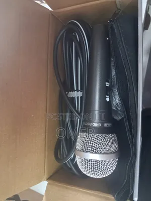 Microphone