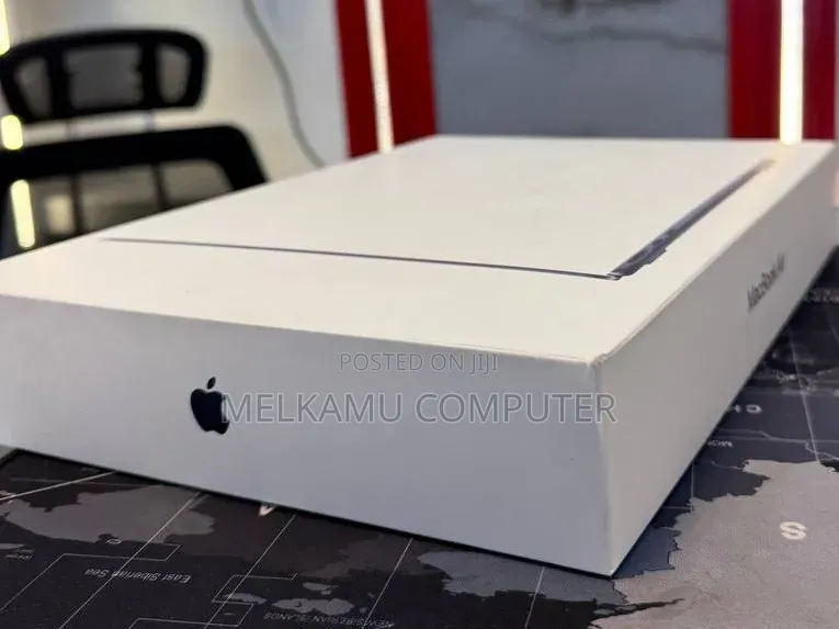 New Laptop Apple MacBook Air 2026 M5 16GB Apple M5 SSD 512GB