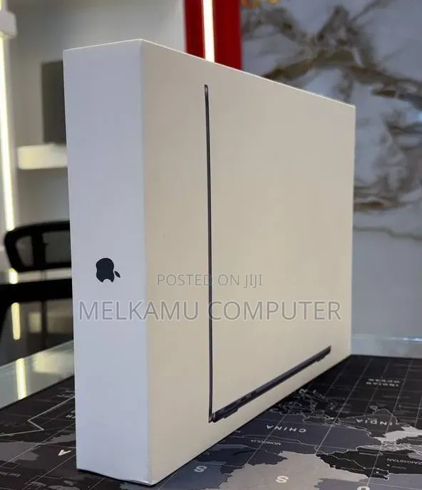 New Laptop Apple MacBook Air 2026 M5 16GB Apple M5 SSD 512GB