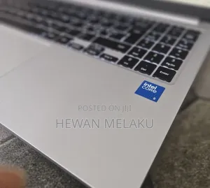 New Laptop Samsung Galaxy Book4 8GB Intel Core 5 SSD 512GB