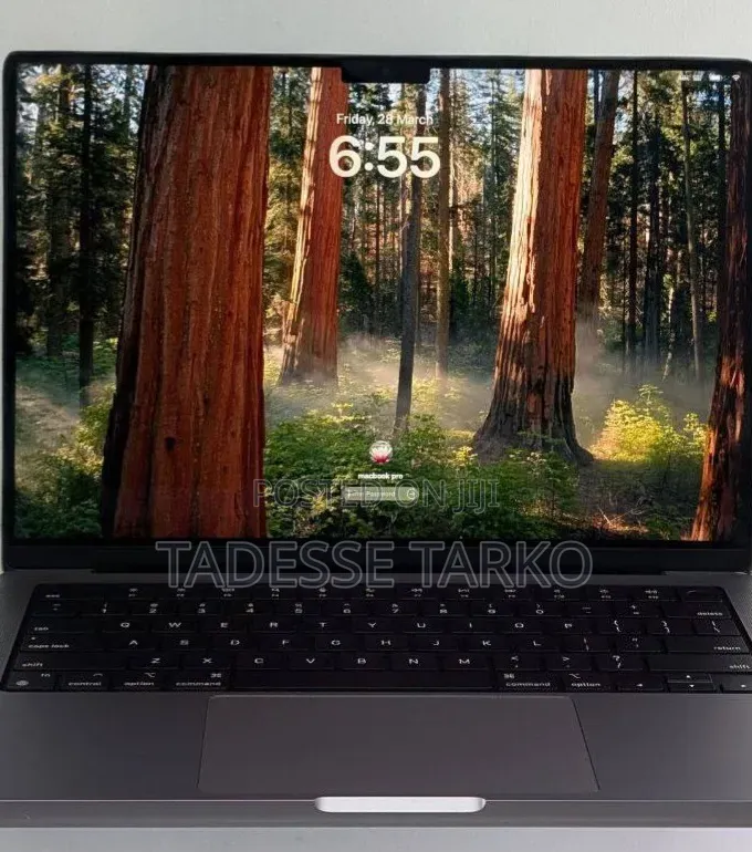 New Laptop Apple MacBook Pro 2021 M1 16GB Apple M1 Pro SSD 512GB