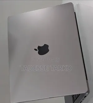 New Laptop Apple MacBook Pro 2021 M1 16GB Apple M1 Pro SSD 512GB