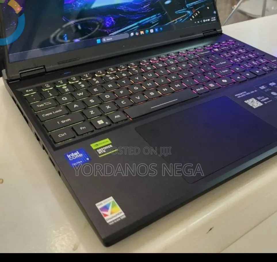 New Laptop Acer Predator Helios Neo 16 16GB Intel Core Ultra 9 SSD 1T