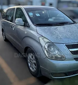 Hyundai Starex 2011 Silver