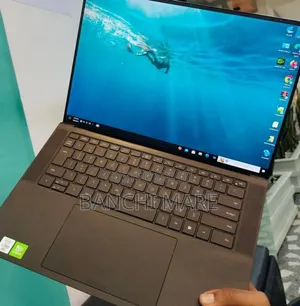 New Laptop Dell Precision 5560 16GB Intel Core i9 SSD 512GB
