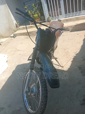 Yamaha DT175 1979 Black