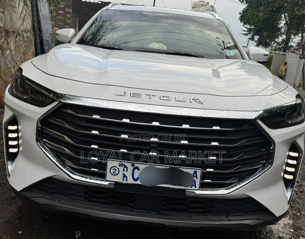 Jetour X70 Plus 2022 White