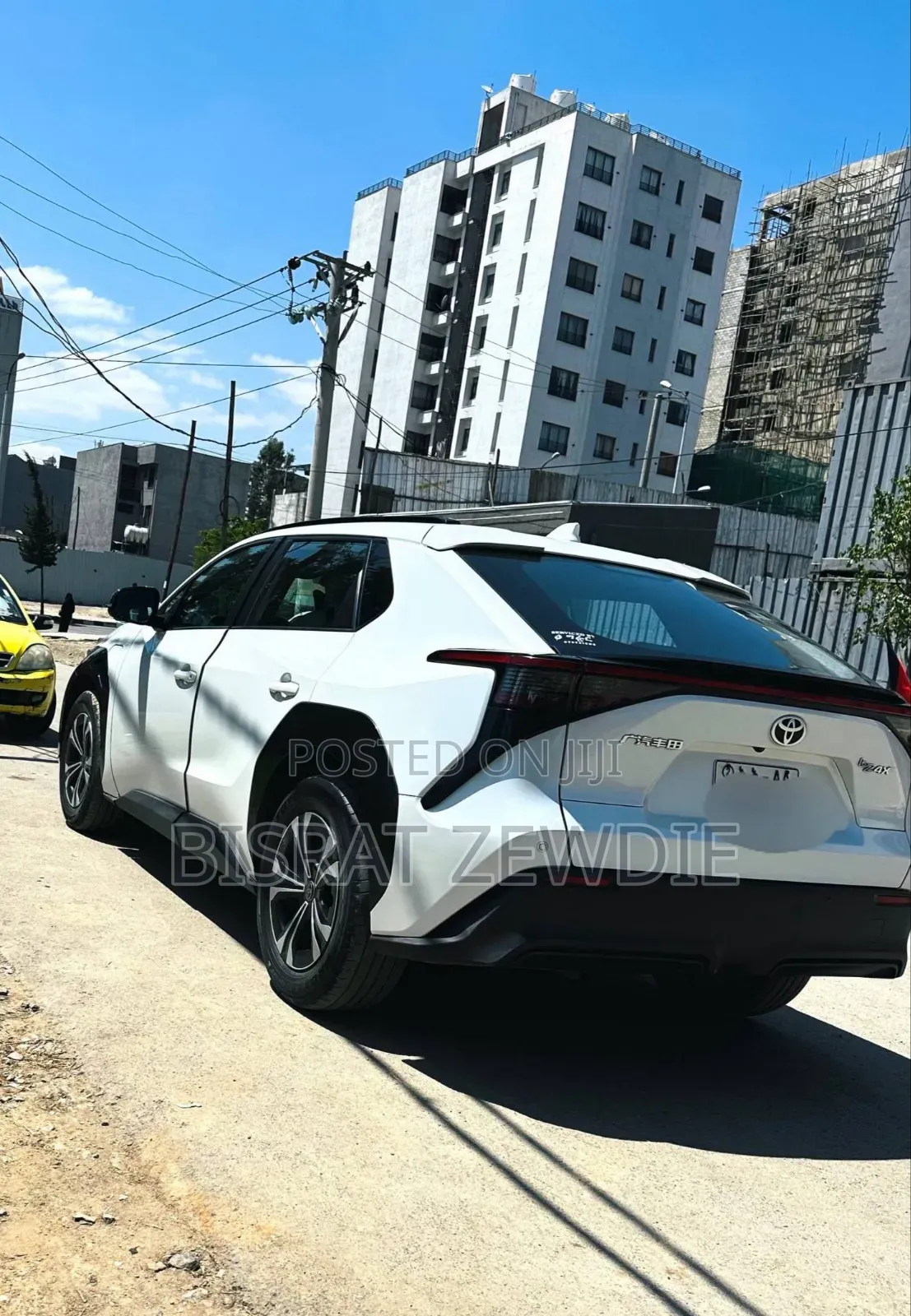 Toyota bZ4X 2023 White