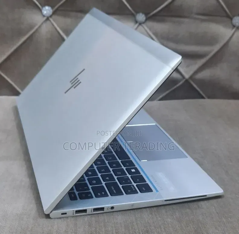 New Laptop HP EliteBook 840 G8 16GB Intel Core i5 SSD 512GB