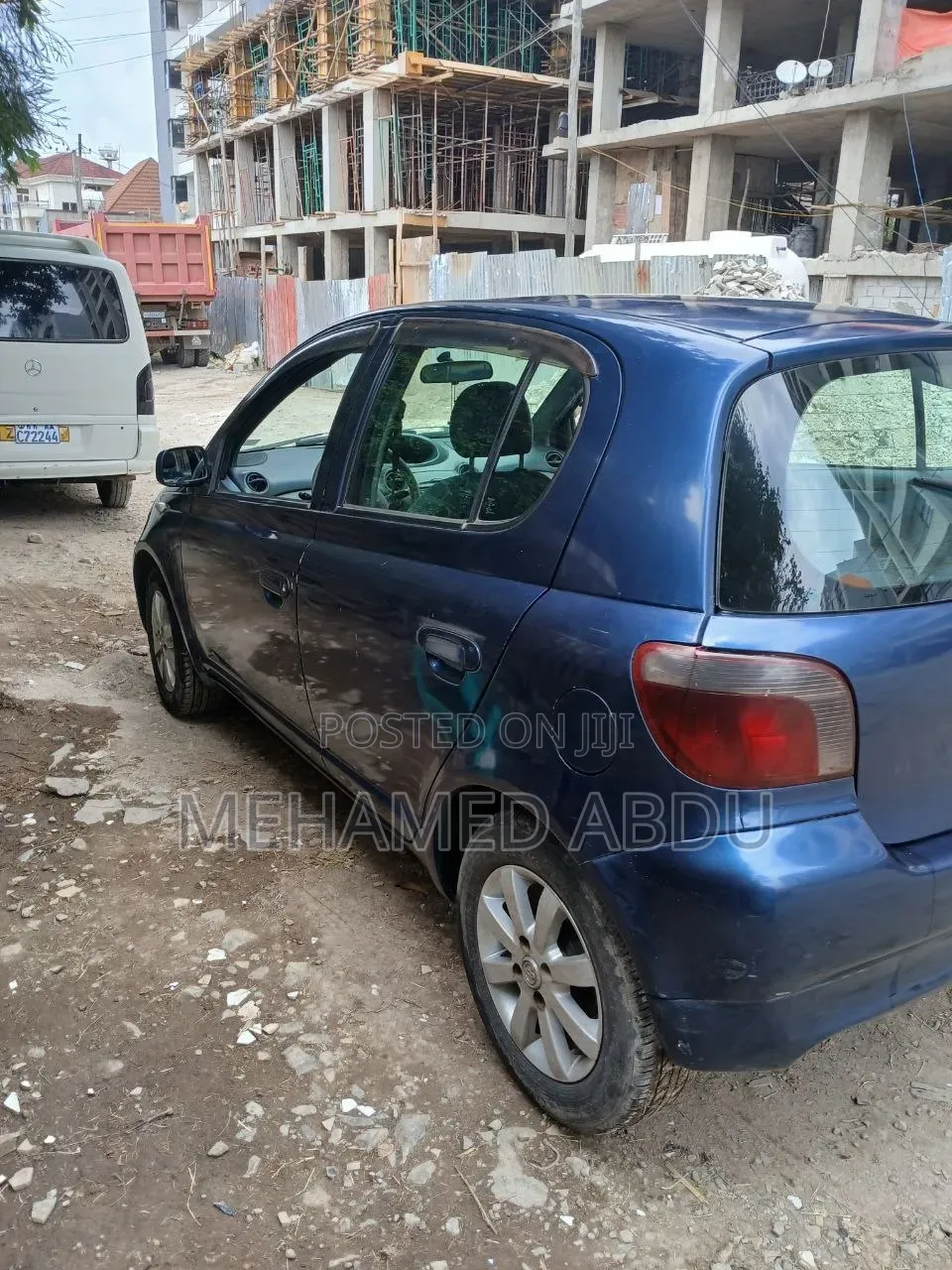 Toyota Vitz 2001 Blue