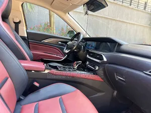 Bestune T77 1.2 FWD 2022 Gold