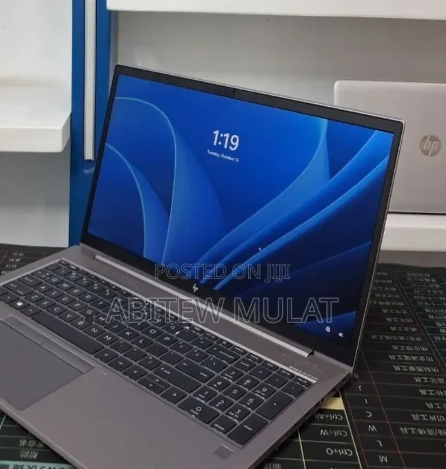 New Laptop HP ZBook 15 16GB Intel Core i7 SSD 512GB