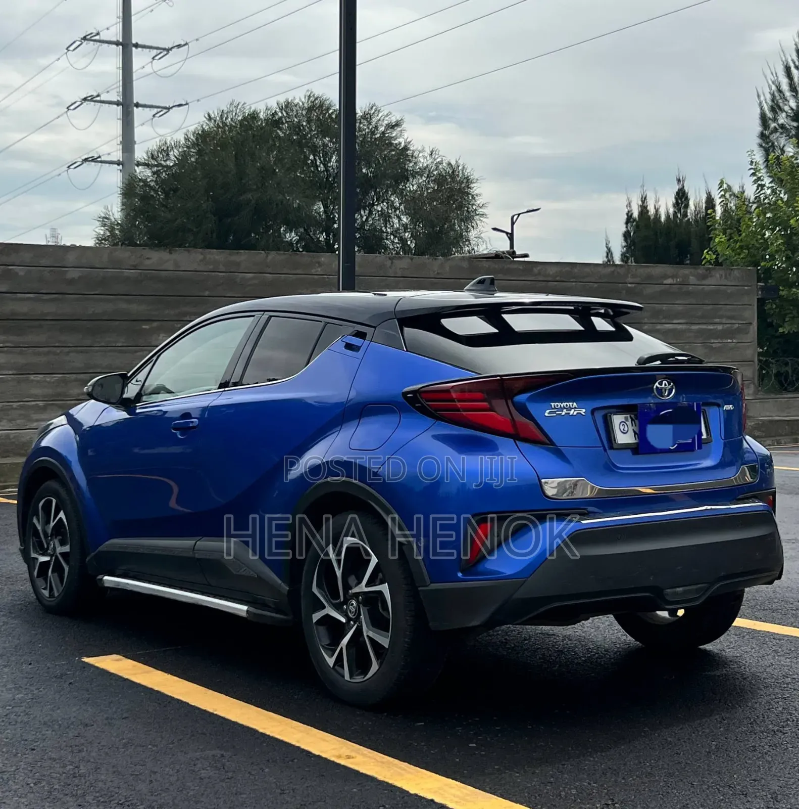 Toyota C-HR 2020 Blue