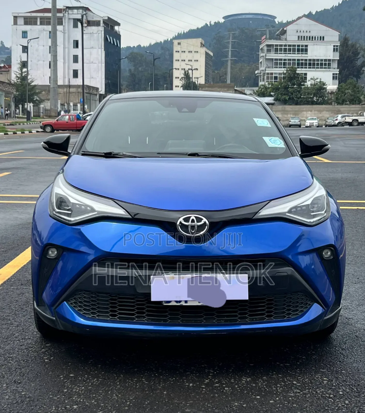 Toyota C-HR 2020 Blue