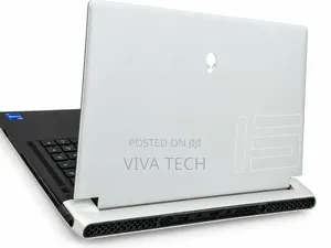 New Laptop Dell Alienware Aurora 16 16GB Intel Core i7 SSD 512GB