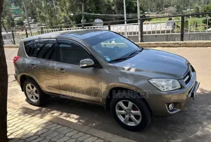 Toyota RAV4 2009 Ivory