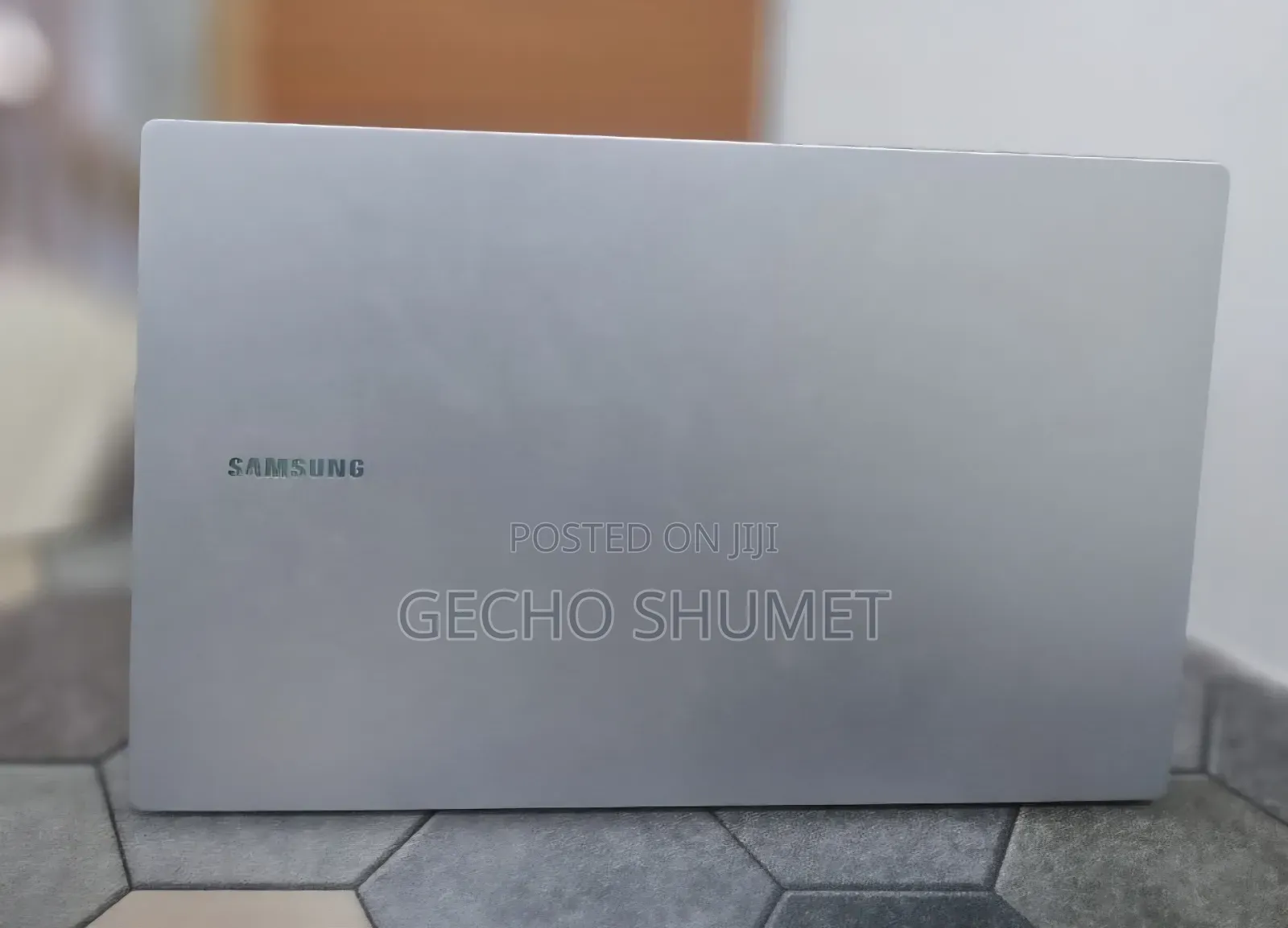 New Laptop Samsung Galaxy Book4 8GB Intel Core 5 SSD 512GB