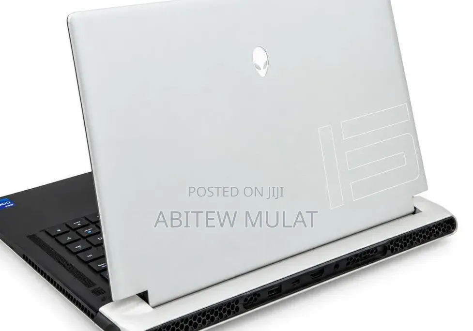 New Laptop Alienware X16 r1 16GB Intel Core i7 SSD 1T