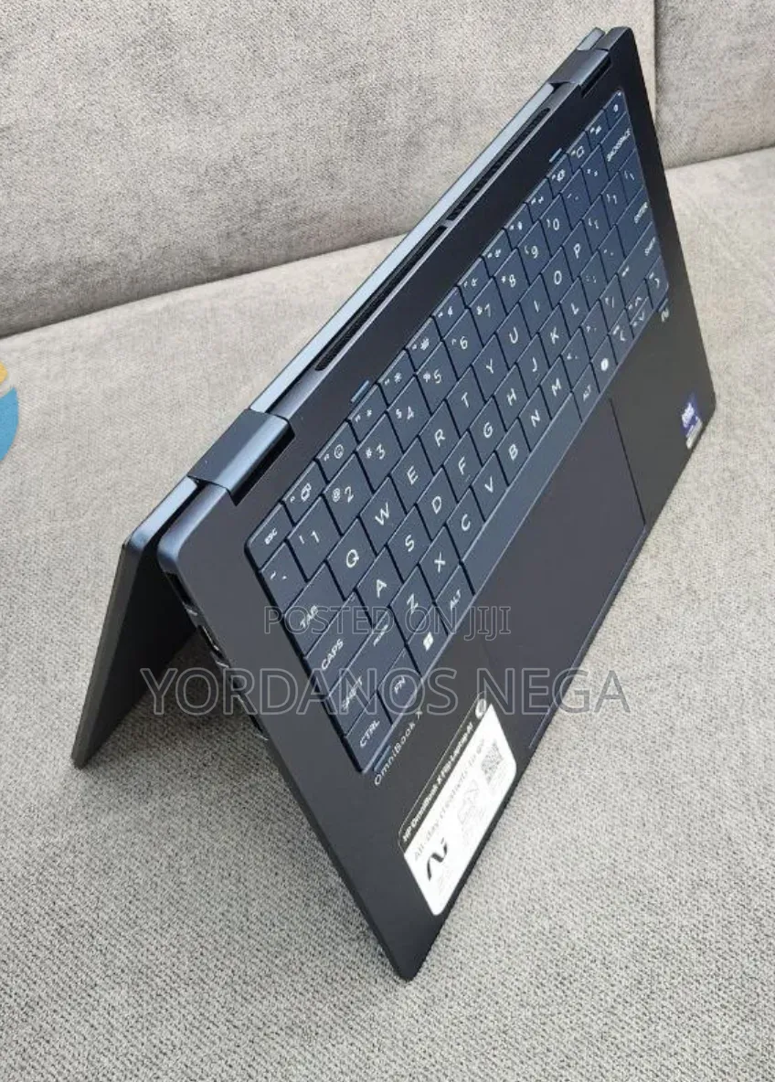 New Laptop HP OmniBook X Flip 14" 16GB Intel Core Ultra 5 SSD 512GB