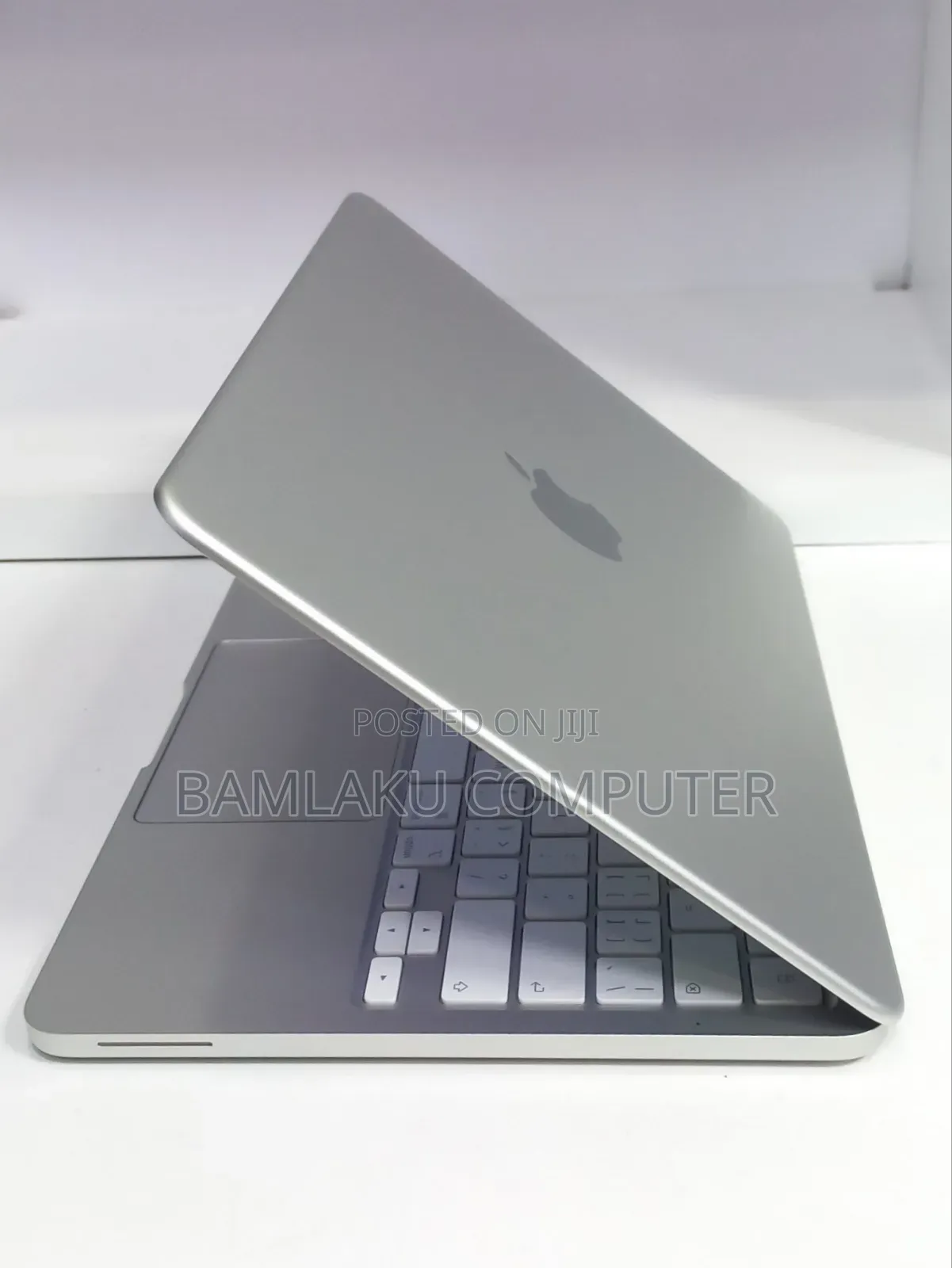 New Laptop Apple MacBook Neo 2026 8GB Apple M4 Pro SSD 256GB