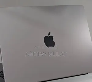 New Laptop Apple MacBook Pro 2021 M1 16GB Apple M1 Pro SSD 512GB