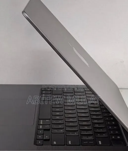 New Laptop Apple MacBook Pro 2021 M1 16GB Apple M1 Pro SSD 512GB