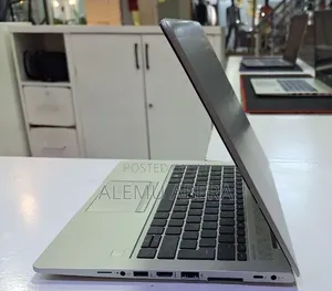 New Laptop HP EliteBook 830 G5 8GB Intel Core i5 SSD 512GB