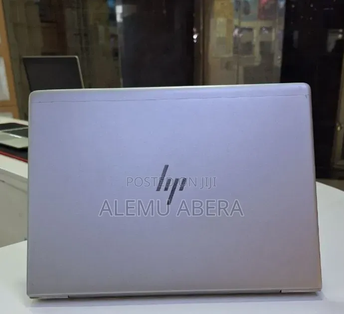 New Laptop HP EliteBook 830 G5 8GB Intel Core i5 SSD 512GB